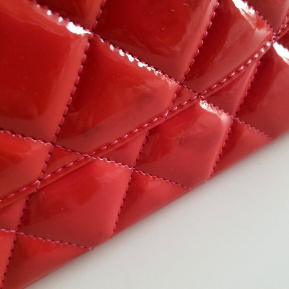 Authentic Chanel Red Patent Leather Jumbo Classic Double Flap Chain Shoulderbag - Picture 13 of 13